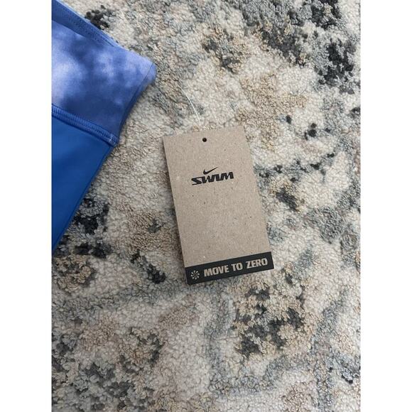 Nike Women’s Blue Spandex Shorts Tie Dye Waist Band Size L NWT Workout Athletic - Picture 3 of 6